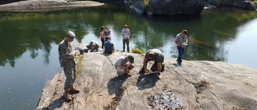 Mineralogy at the Mad River with Norwich Students