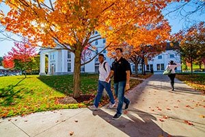 Fall Campus - Norwich Students Walking